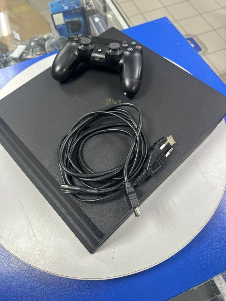 Купить Sony playstation 4 pro 1tb Б/У