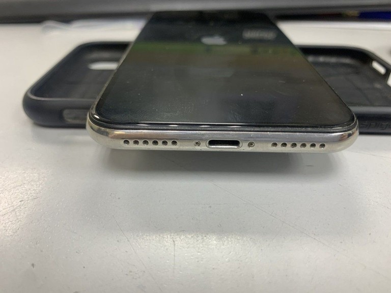 Apple iphone x 256gb Код:01-201094460. Изображение 5