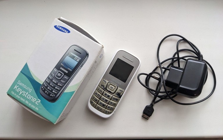 Samsung E1200 (White) Код:null. Зображення 5