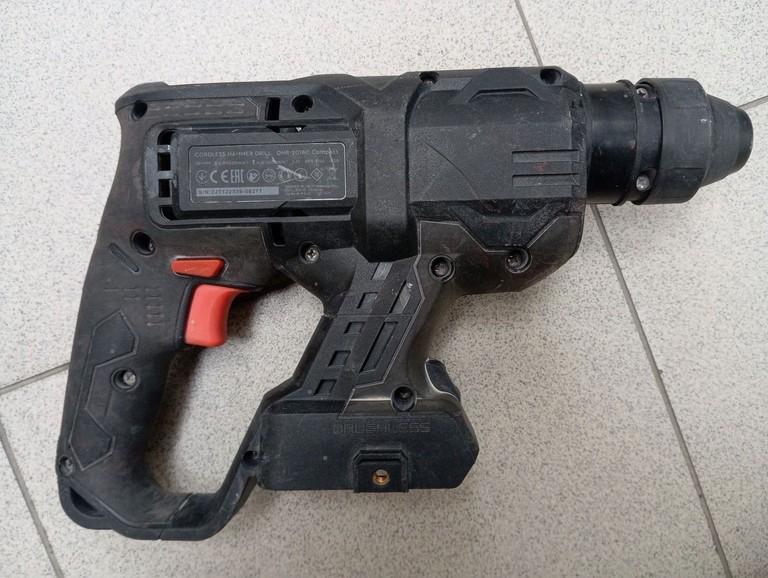 Дешево Dnipro-M dhr-201bc compact 2акб 4ah зп з ломбарду