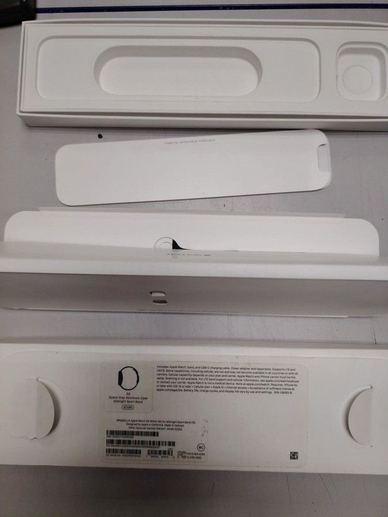 Распродажа Apple watch se gps + cellular 40mm aluminum case, продавец Техноскарб