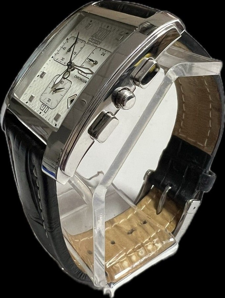 Дешиво Citizen h501 с ломбарда