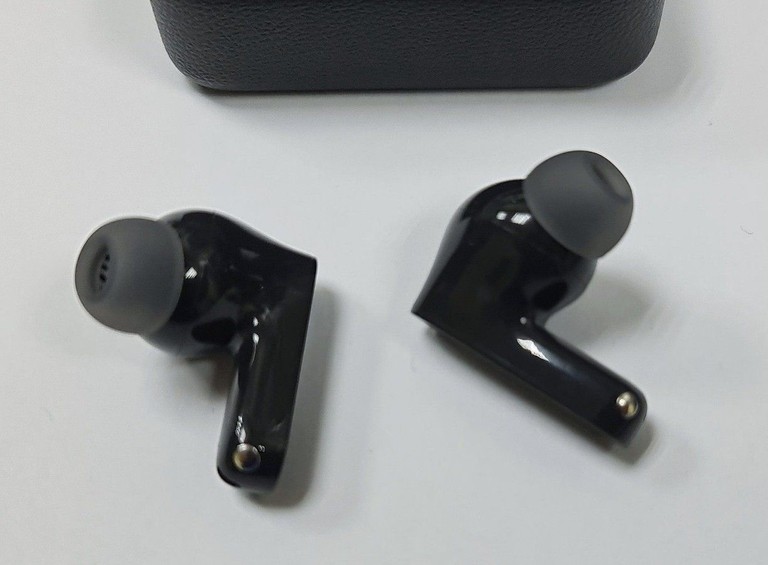 Realme Buds T500 Pro Liquor Chocolate Код:01-201107480. Зображення 5