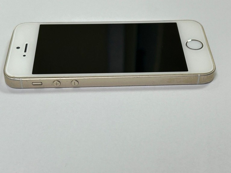 Apple iphone se 1 32gb Код:01-201138841. Зображення 8