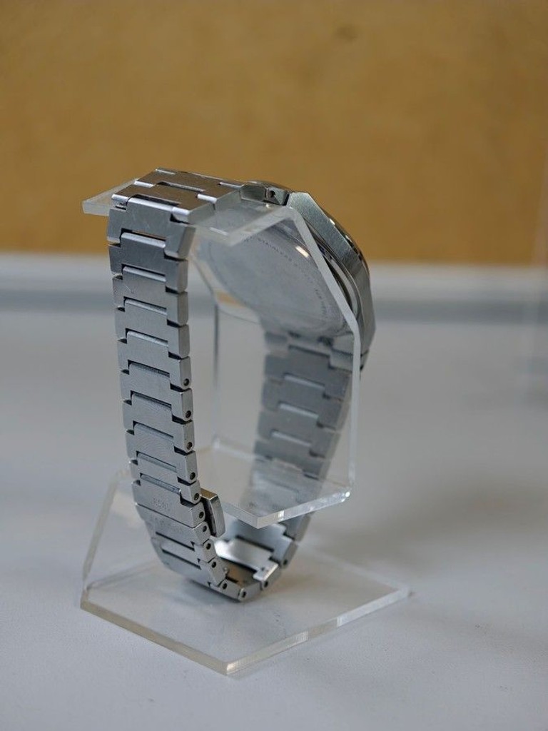 Tissot PRX 35mm T137.210.11.351.00 Код:01-201150763. Изображение 7