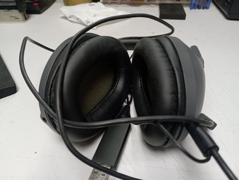 Дешево Koss SB42 USB з ломбарду