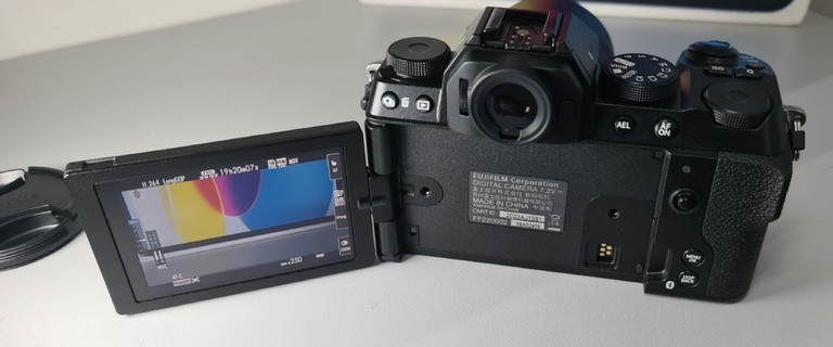Fujifilm X-S20 kit 15-45mm f/3,5-5,6 Black (16781917) Код:01-201166823. Изображение 7