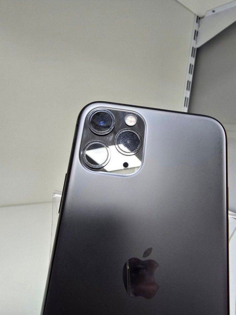 Apple iphone 11 pro 256gb Код:01-201171660. Изображение 5