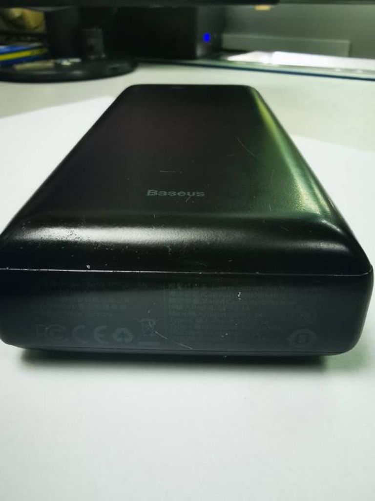 Купити . 30000mah Б/У
