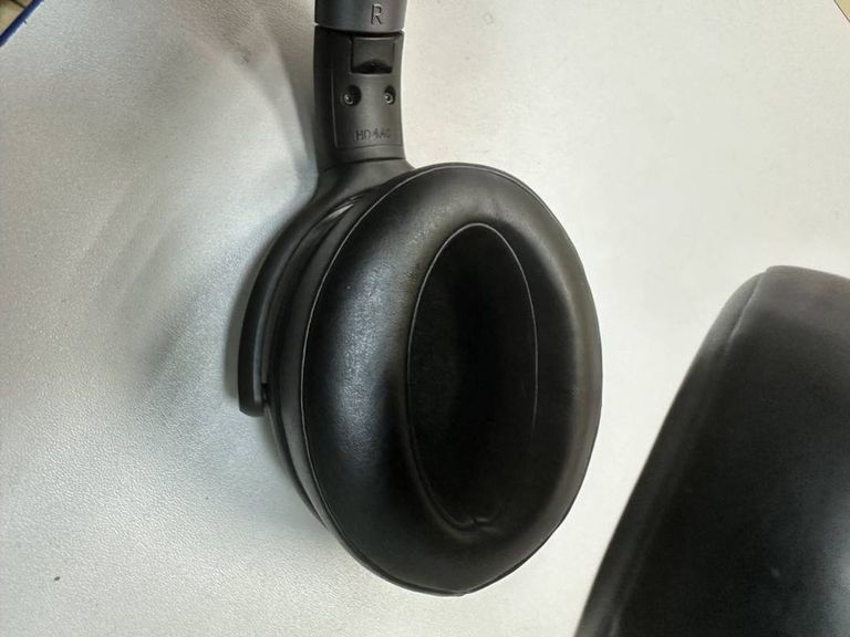 Sennheiser HD 4.40 BT