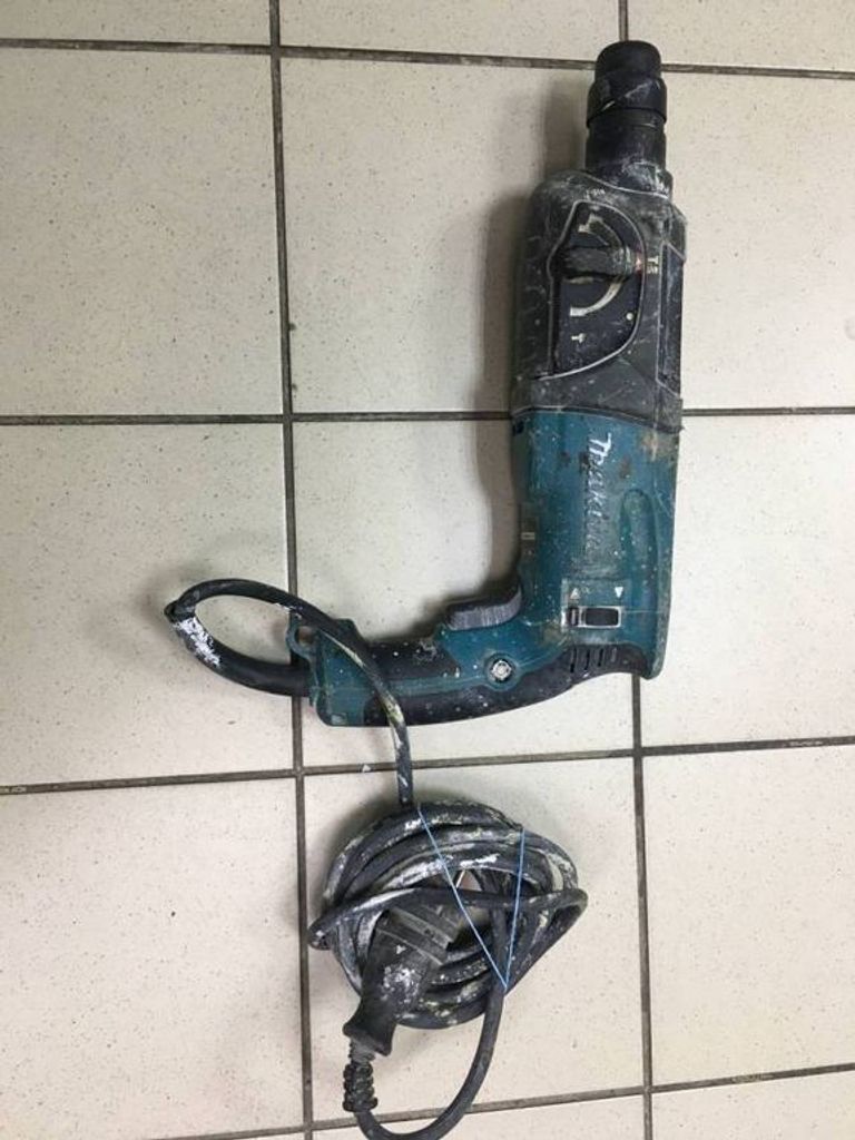 Makita HR2470