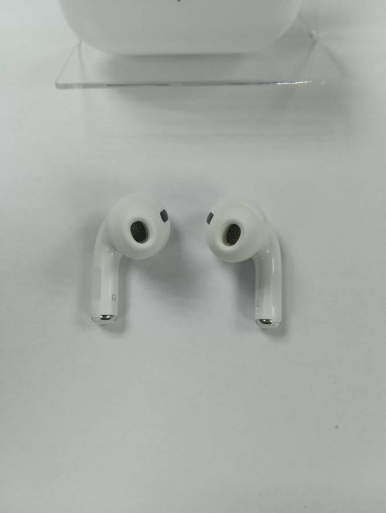 Apple AirPods Pro 2nd generation (MQD83)