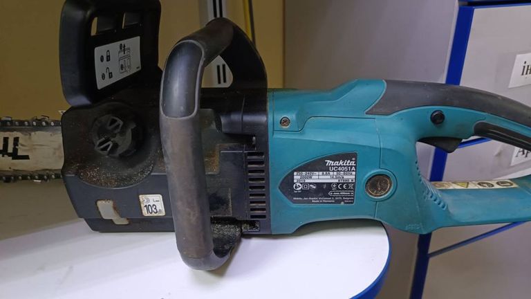 Makita UC4051A