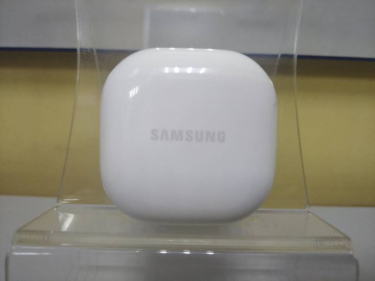 Samsung galaxy buds2