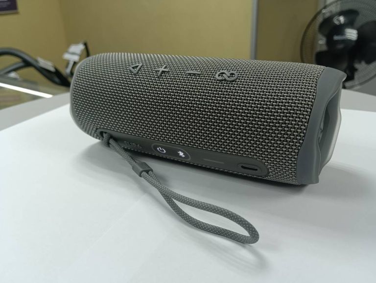 Jbl Flip 6 Black (JBLFLIP6BLK)