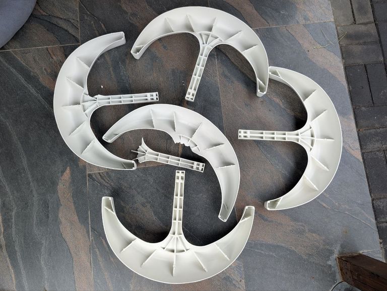 Дешиво Новий. Уцінка. Вітрогенератор вертикальний «Куля» 300 вт 12v/24v. с ломбарда