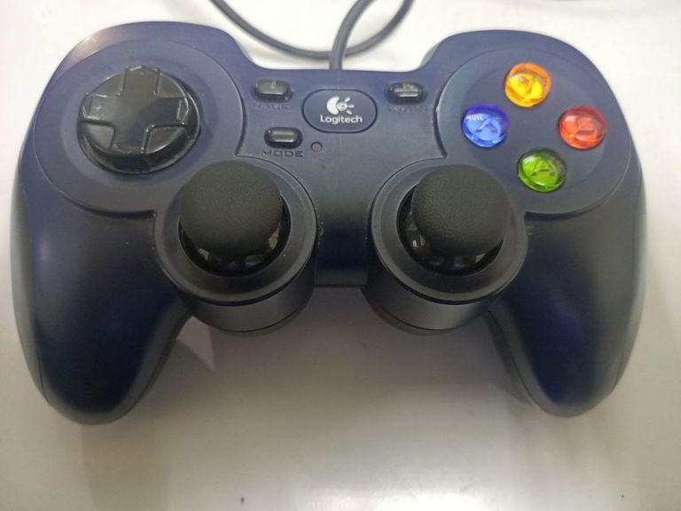 Купить Logitech Gamepad F310 Б/У