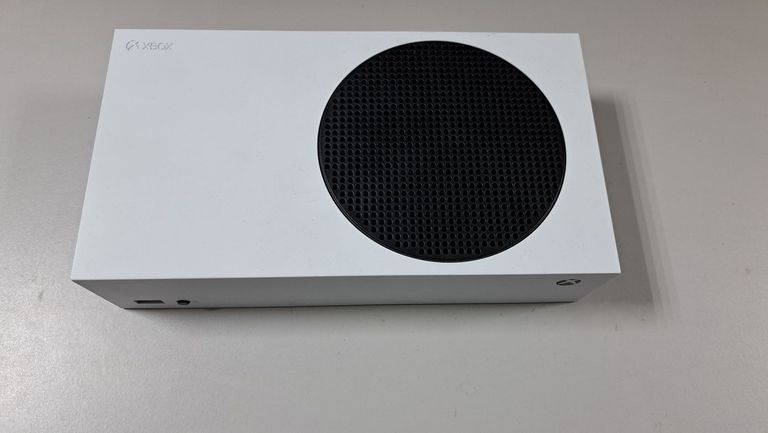 Купить Microsoft xbox series s 512gb Б/У