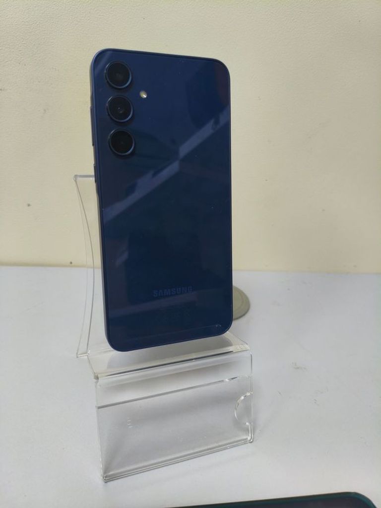Оголошення Samsung galaxy a35 5g 8/256gb Б/У