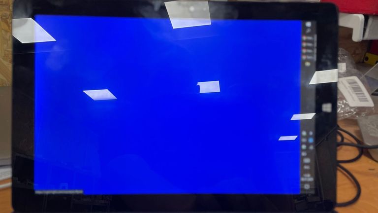 Дешиво Impression impad w1002 32gb + клавіатура с ломбарда