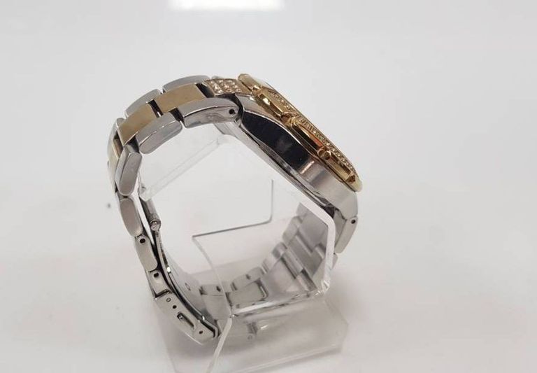 Дешево Guess W16563L1 з ломбарду