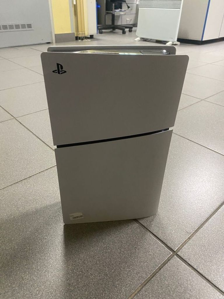 Оголошення Sony PlayStation 5 Slim Digital Edition 1TB Б/У
