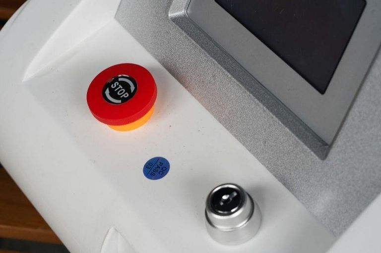 Q-Switched ND:YAG LA-15  Код:null. Изображение 4