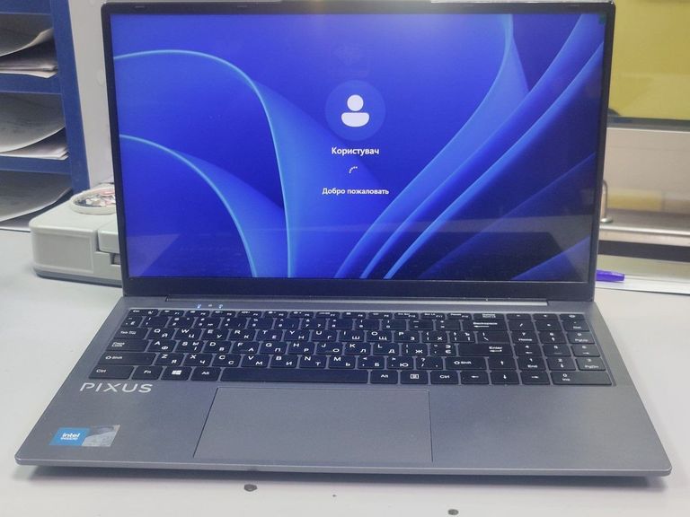 Дешево Pixus 15.6" intel n100  з ломбарду