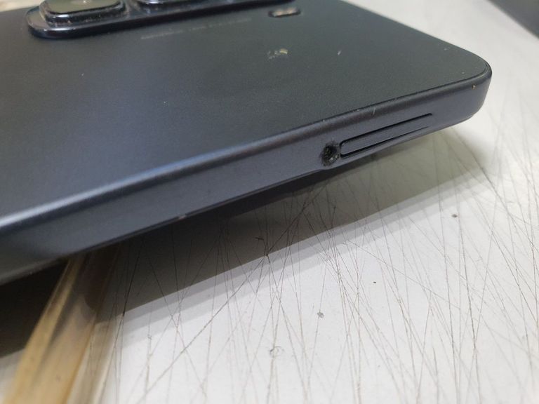 Дешиво Infinix hot 50 8/256gb с ломбарда