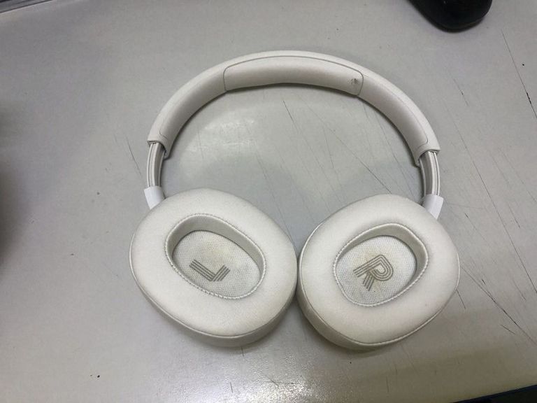 Оголошення Jbl tune 720bt Б/У