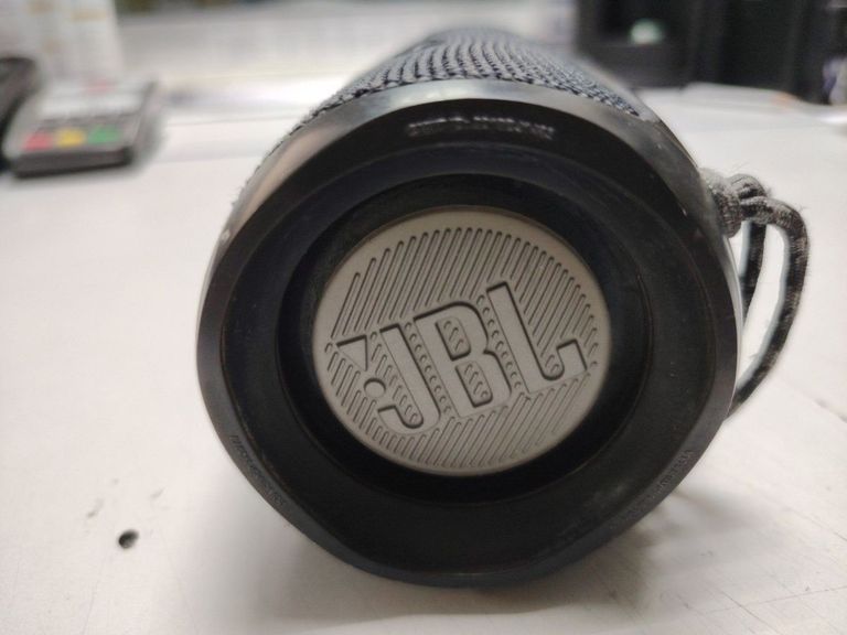 Дешево Jbl Flip 5 Black (JBLFLIP5BLK) з ломбарду