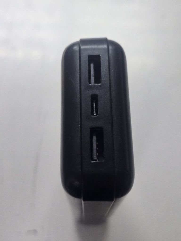 Дешево Realpower 20000mah з ломбарду