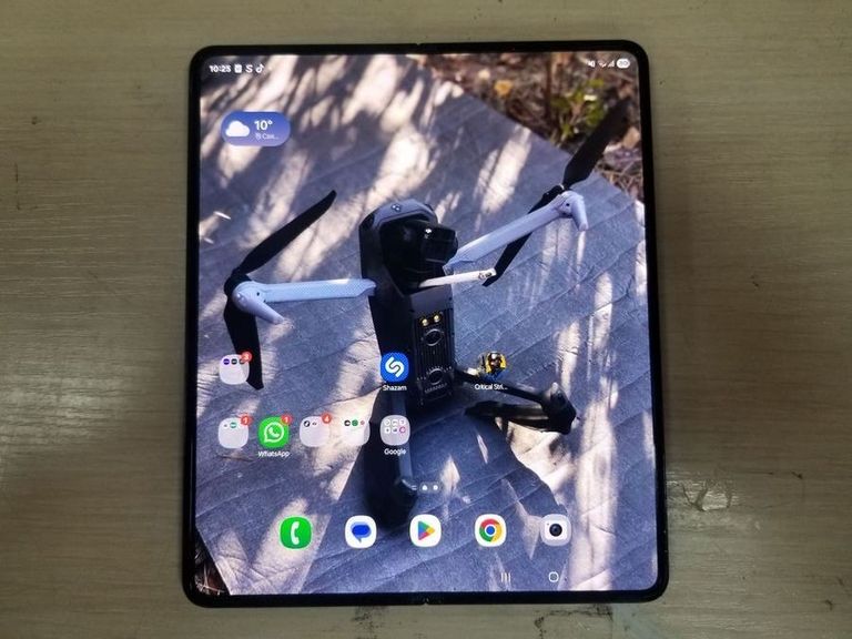 Оголошення Samsung galaxy z fold4 sm-f936b 12/256gb Б/У