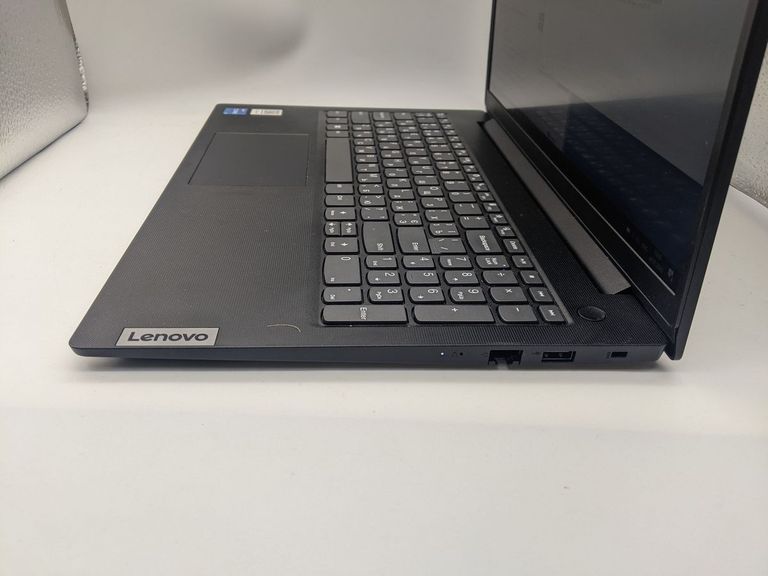 Дешево Lenovo 15/core i5-13420h ddr5/16gb ddr5/hdd *відсутній/ssd 512 gb/*інтегрована з ломбарду