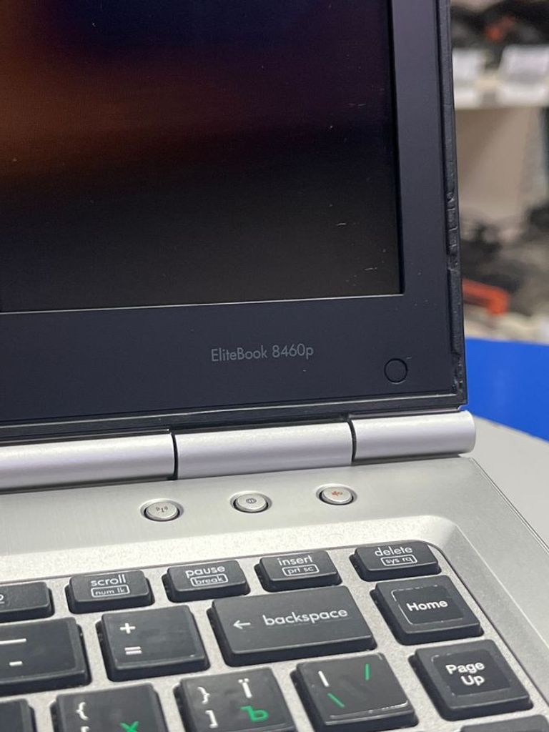 Дешиво Hp 15/core i5 2410m ddr3/8gb ddr3/hdd *відсутній/ssd 120 gb/*інтегрована с ломбарда