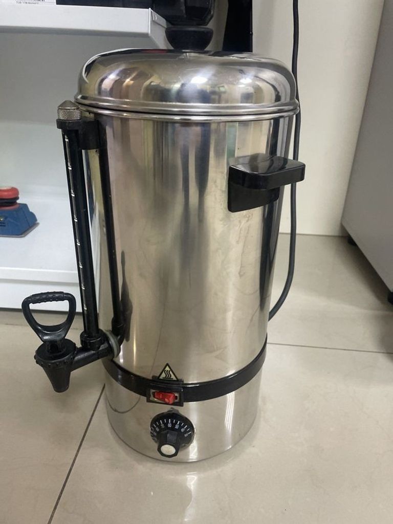 Объявление Saro hot drink mini 10l Б/У