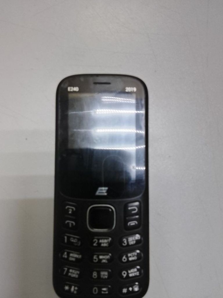 Дешиво 2E e240 2020 с ломбарда