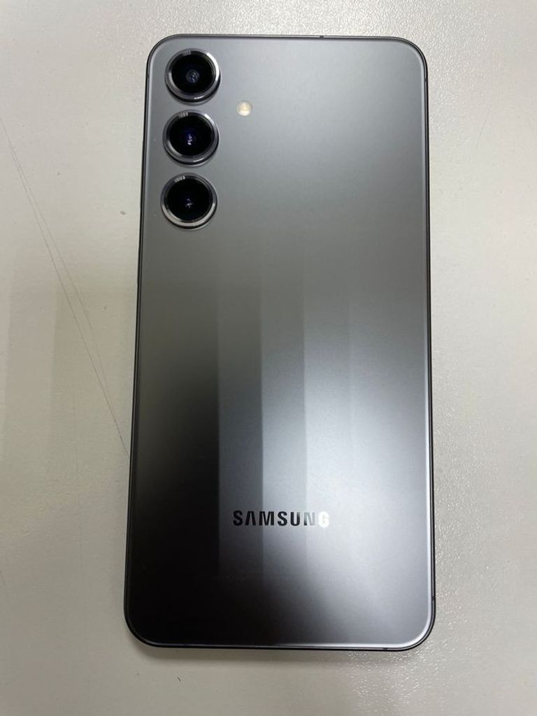 Купить Samsung galaxy s24+ 12/512gb Б/У