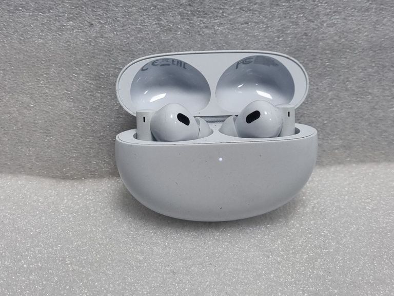 Купити Realme Buds Air 6 Pro Black Б/У