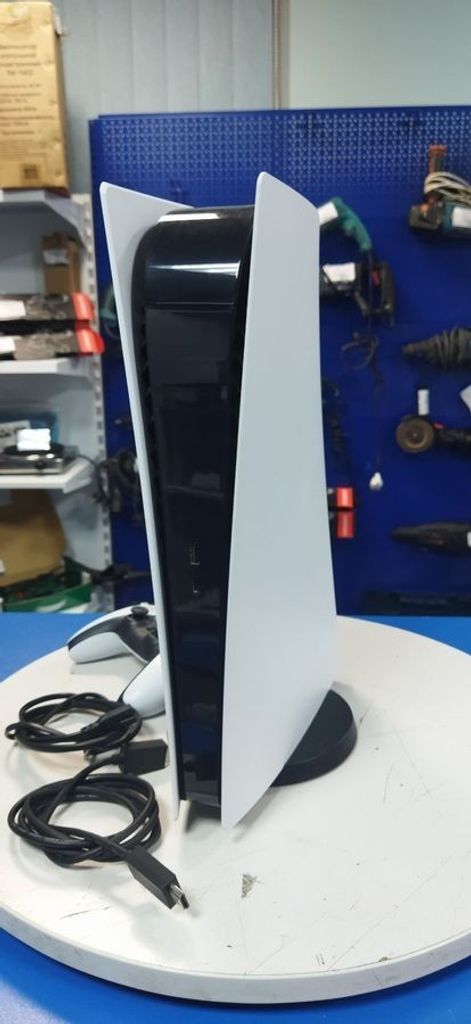 Объявление Sony PlayStation 5 Digital Edition 825GB Б/У