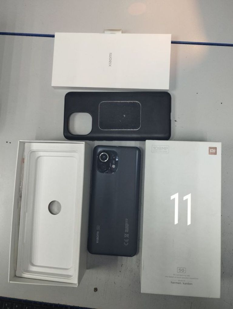 Распродажа Xiaomi mi 11i 8/128gb, продавец Техноскарб