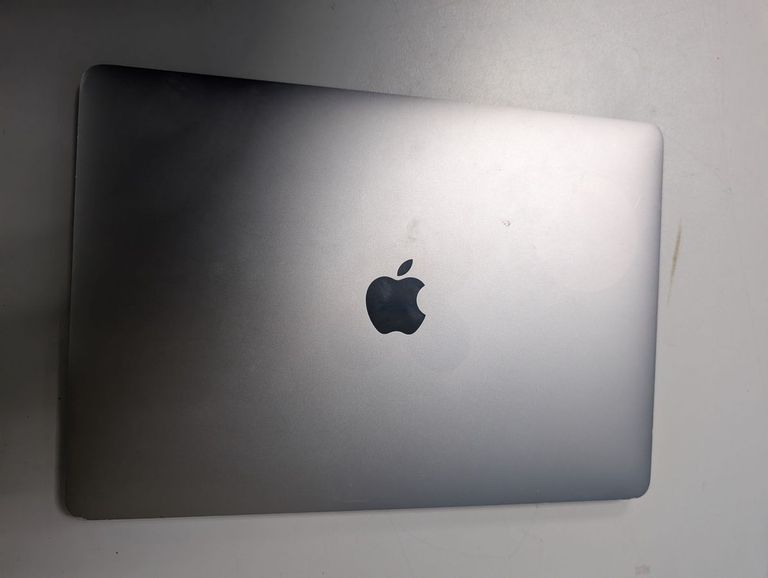 Apple macbook pro 13.3/ core i7 3.3ghz/ ram16gb/ ssd512gb/ intel iris 550/ touch bar Код:01-200792546. Изображение 6