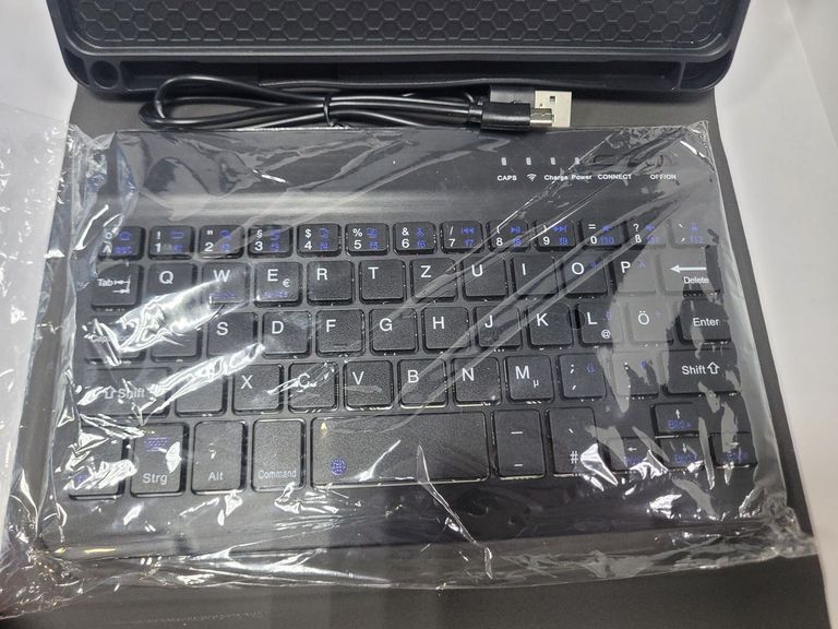 Объявление Без Виробника smart keyboard case for galaxy tab a9 7" Б/У