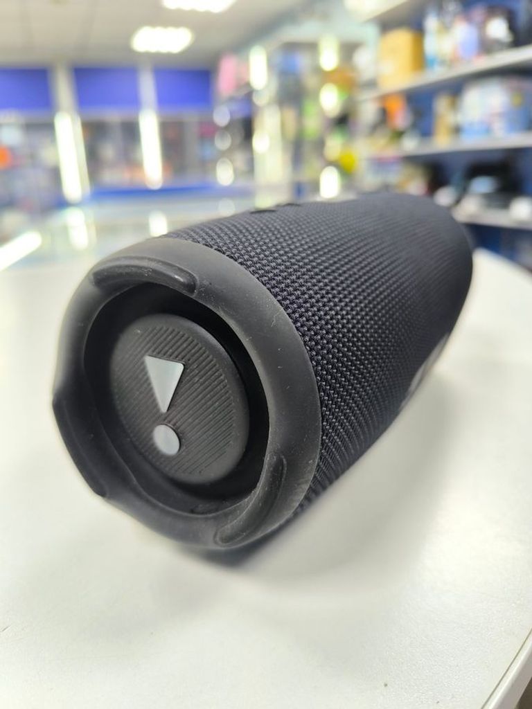 Оголошення Jbl charge 5 Б/У