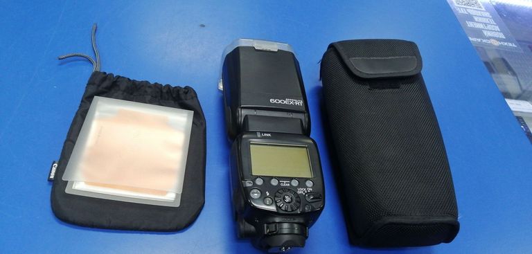 Купить Canon Speedlite 600EX RT Б/У