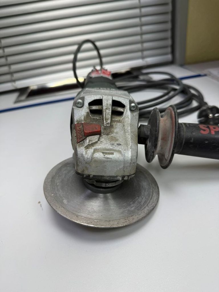 Дешево Metabo wev 11-125 quick з ломбарду