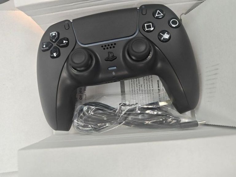 Купить Sony DualSense Black Б/У