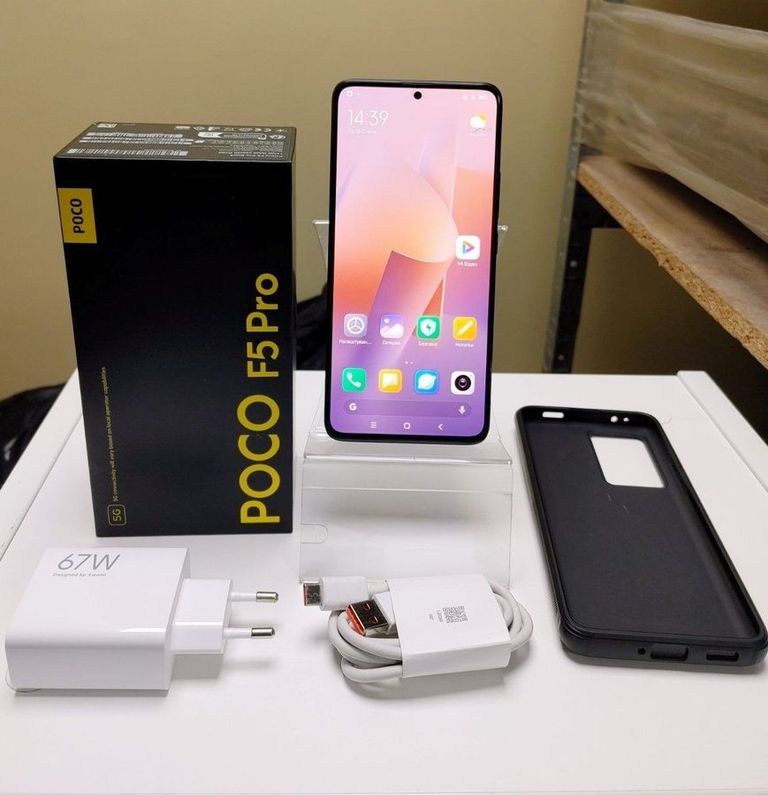 Купити Xiaomi Poco F5 Pro 12/256GB Black Б/У