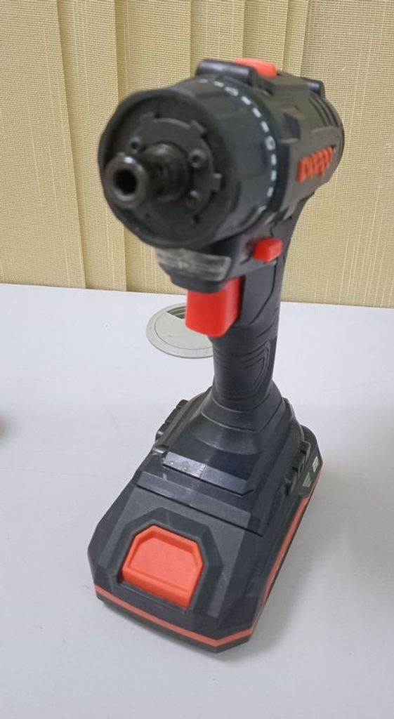 Дешево Dnipro-M cd-218q 1акб 2ah зп з ломбарду