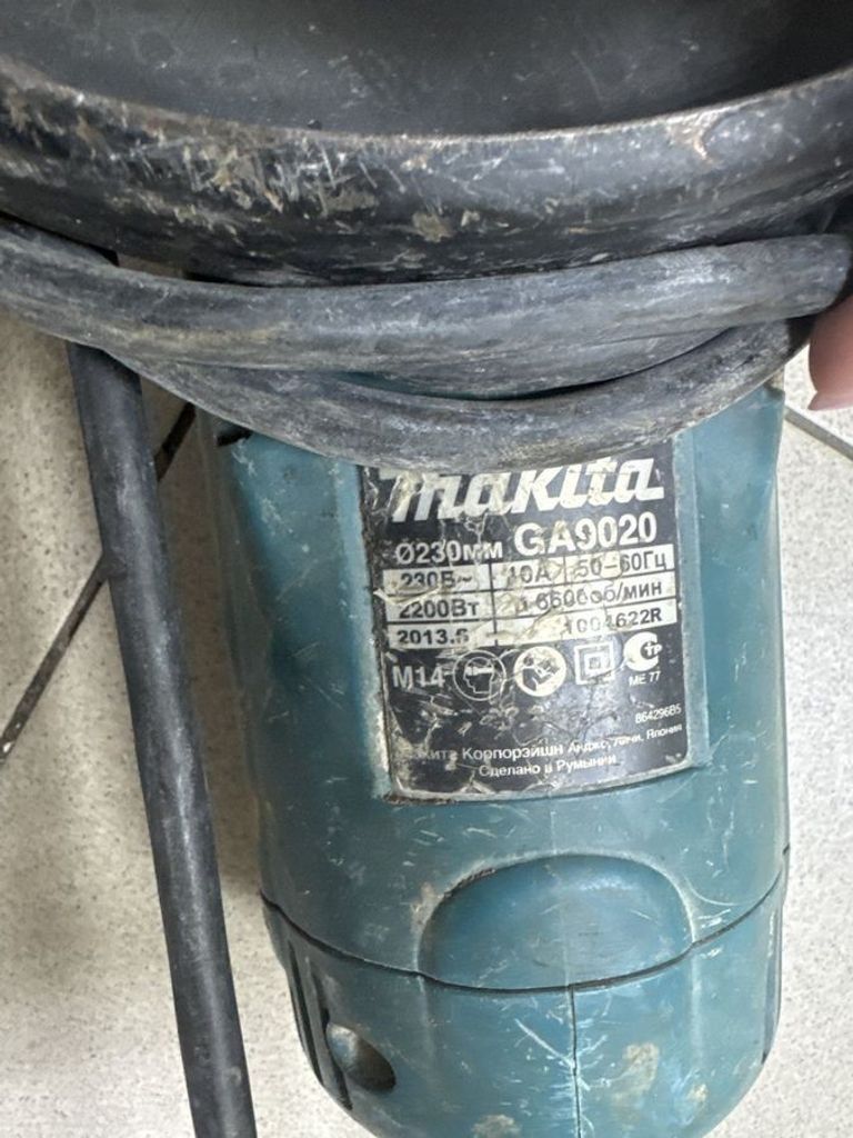 Оголошення Makita GA9020 Б/У